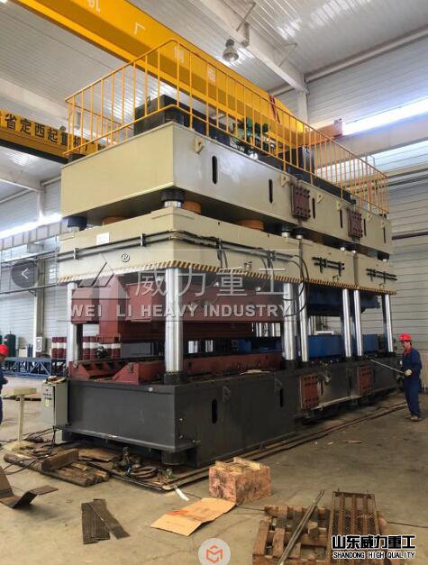 橋梁波形鋼腹板液壓機