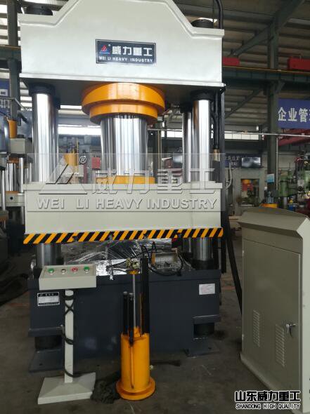 500噸液壓機(jī)車間