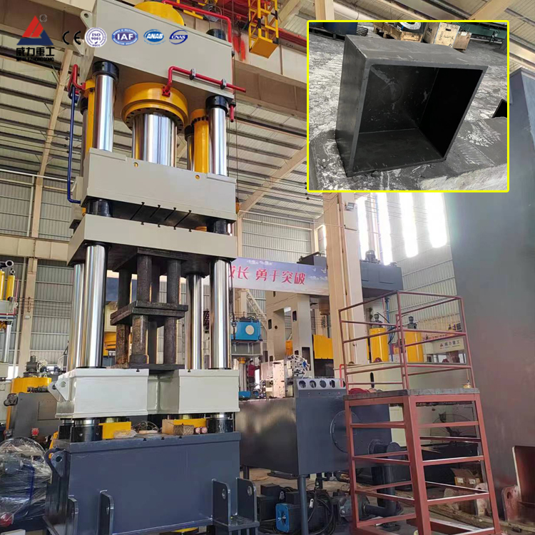 <b>800噸石墨匣缽液壓機（壓匣缽設(shè)備）</b>