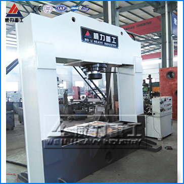 滕州龍門液壓機(jī)