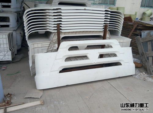 四柱液壓機(jī)批量模壓汽車保險(xiǎn)杠