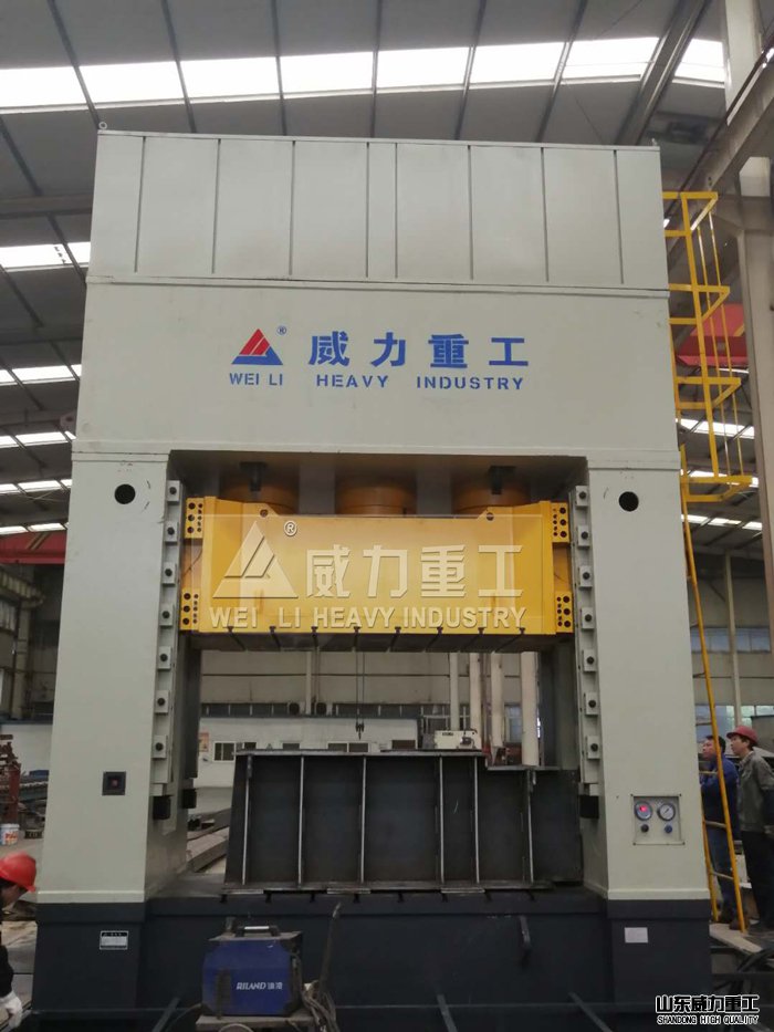 拉伸汽車覆蓋件專用框架式液壓機(jī)