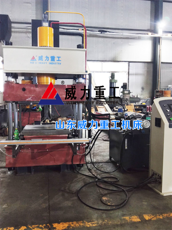 拼圖裁切沖壓100噸液壓機(jī)車間裝配圖