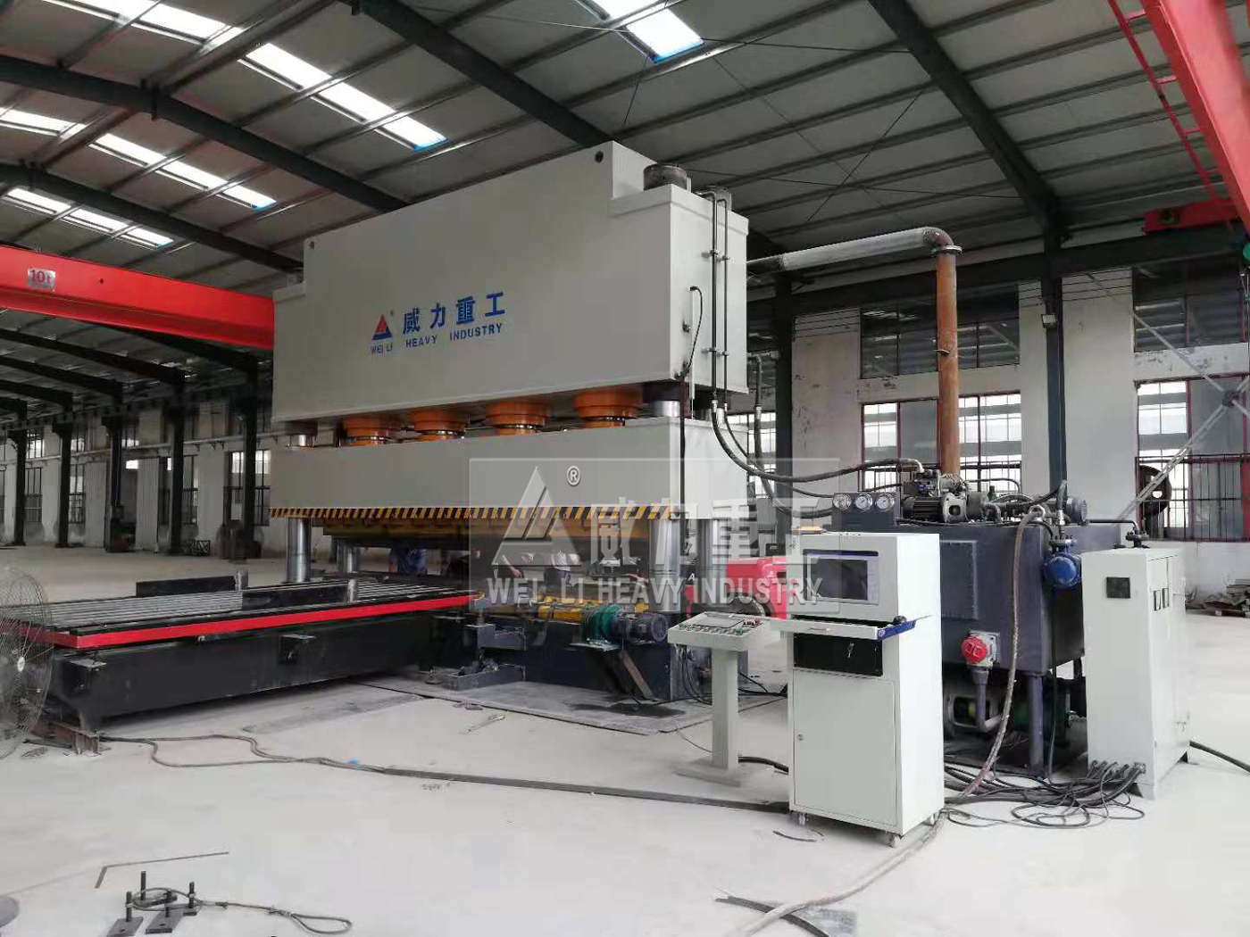 拉伸波紋板專用四柱液壓機(jī)