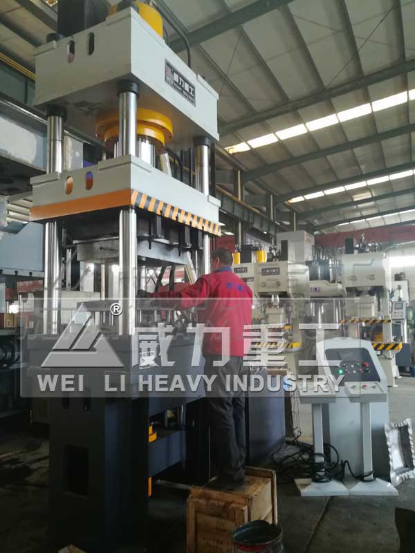 山東威力重工拉伸液壓機廠家