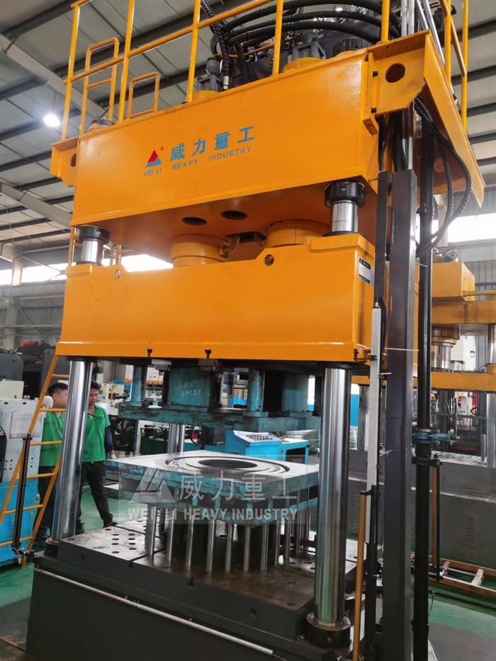 拉伸風(fēng)機(jī)外殼專用液壓機(jī)