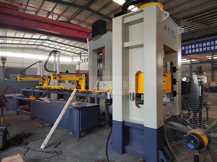 沖壓錨桿托盤(pán)框架式液壓機(jī)