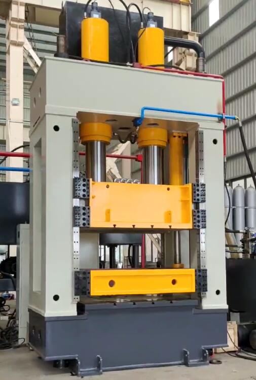 500噸蛭石板框架式液壓機