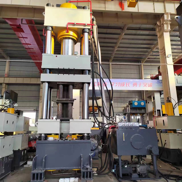 800噸四梁四柱液壓機(匣缽生產(chǎn)設備)